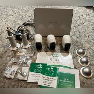 Arlo Wireless Security System - 3 Cameras + Base Station